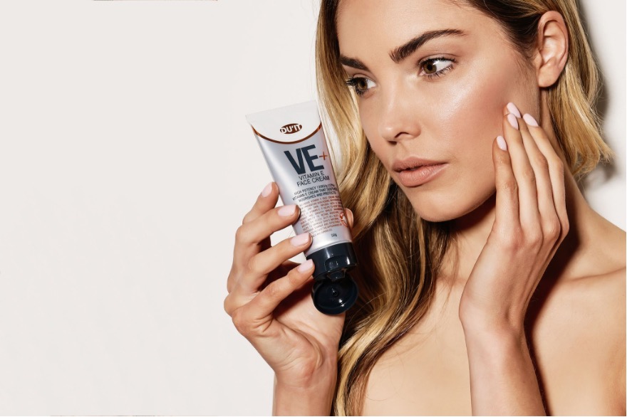 DU'IT VE+ Vitamin E Face Cream is a perfect makeup base 